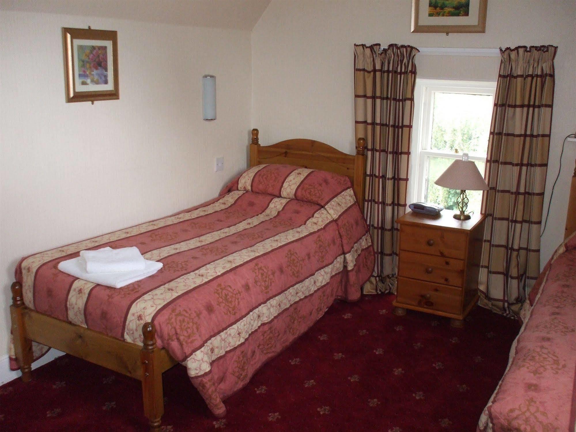 Cumberland Hotel EDI Exterior foto